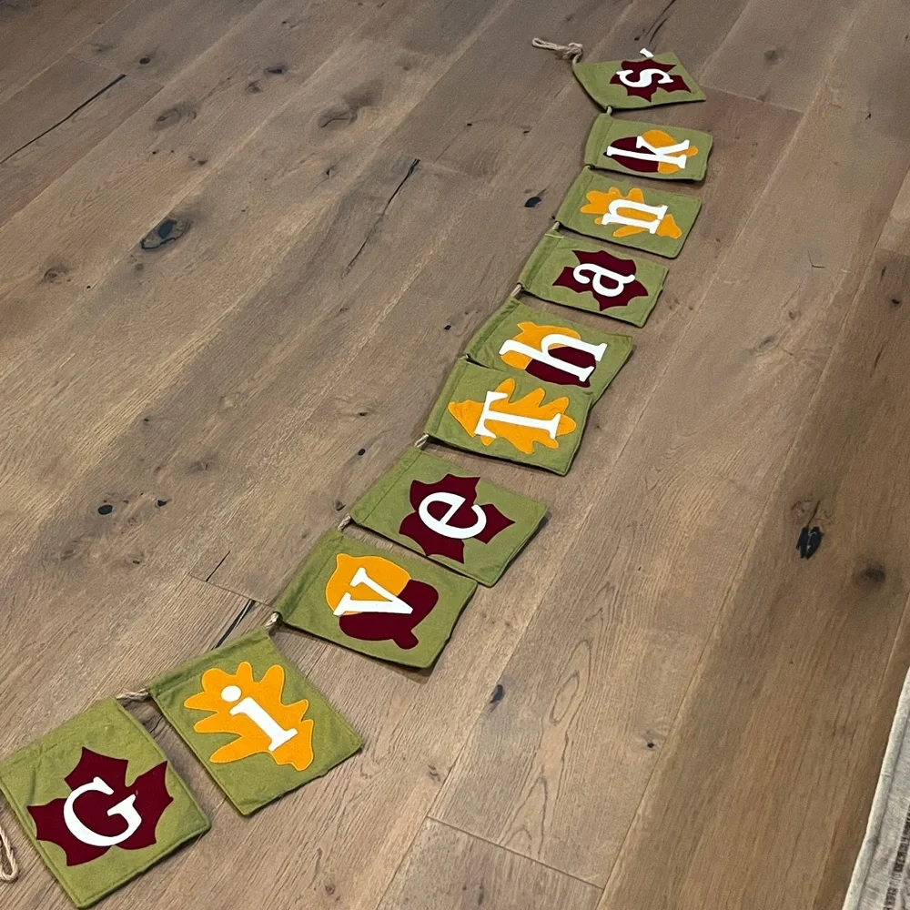 Festive 'Give Thanks' Banner in Green and Orange